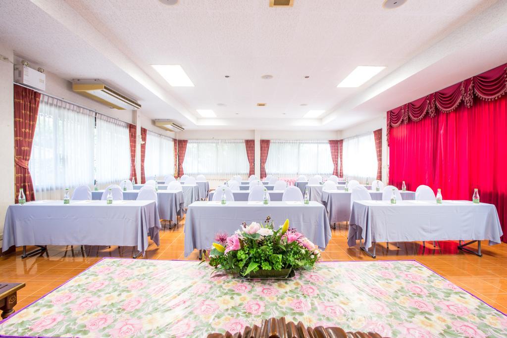 Juntra Resort & Hotel Nakhon Nayok Εξωτερικό φωτογραφία