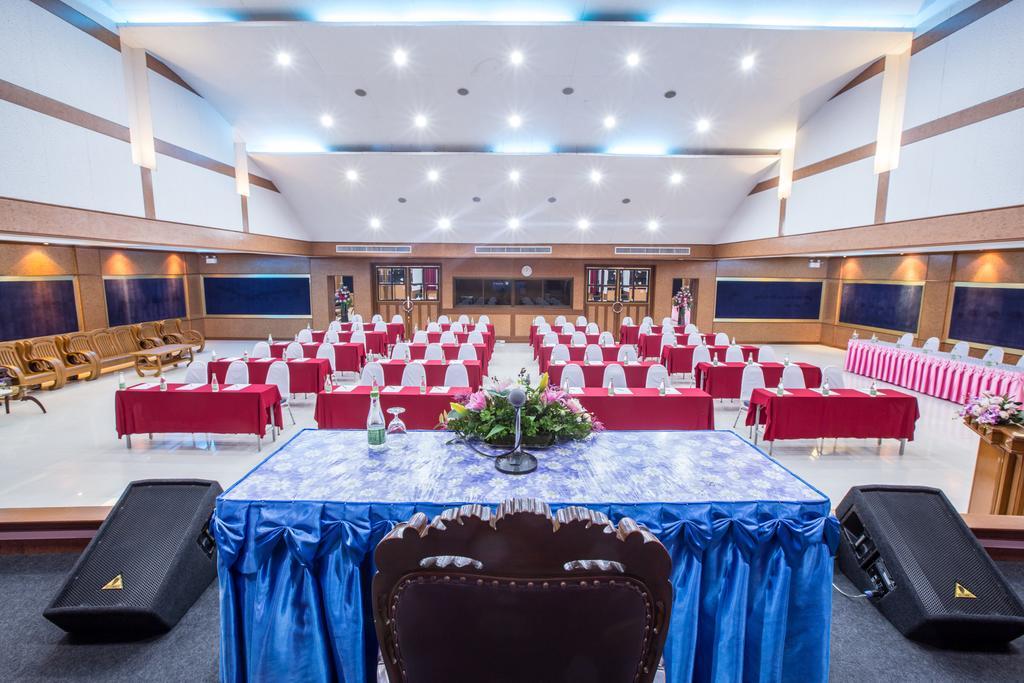 Juntra Resort & Hotel Nakhon Nayok Εξωτερικό φωτογραφία
