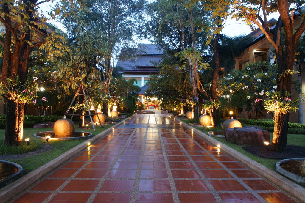 Juntra Resort & Hotel Nakhon Nayok Εξωτερικό φωτογραφία